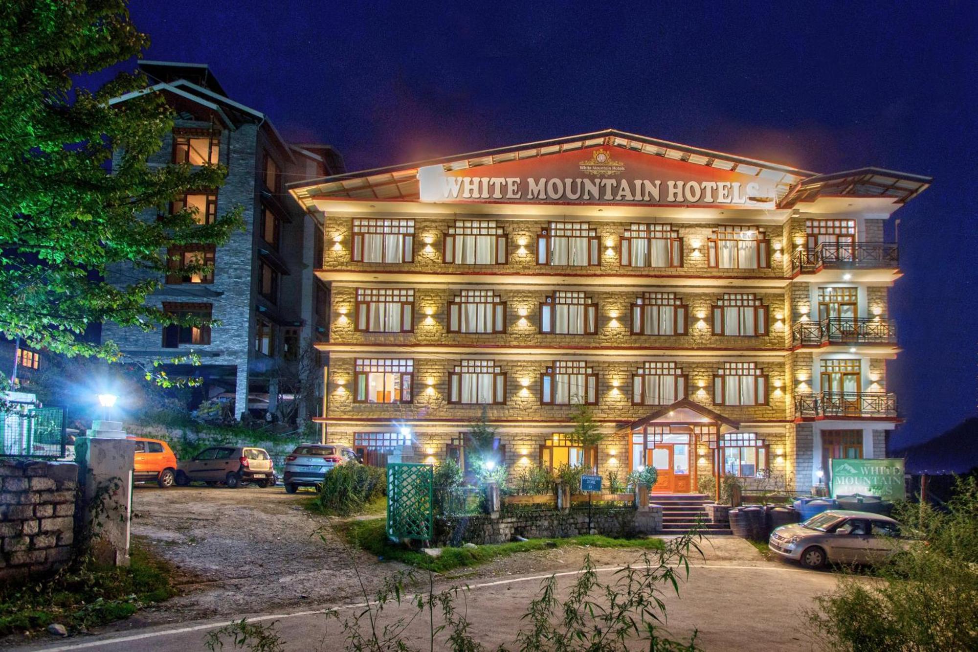 White Mountain Hotel Manāli Buitenkant foto