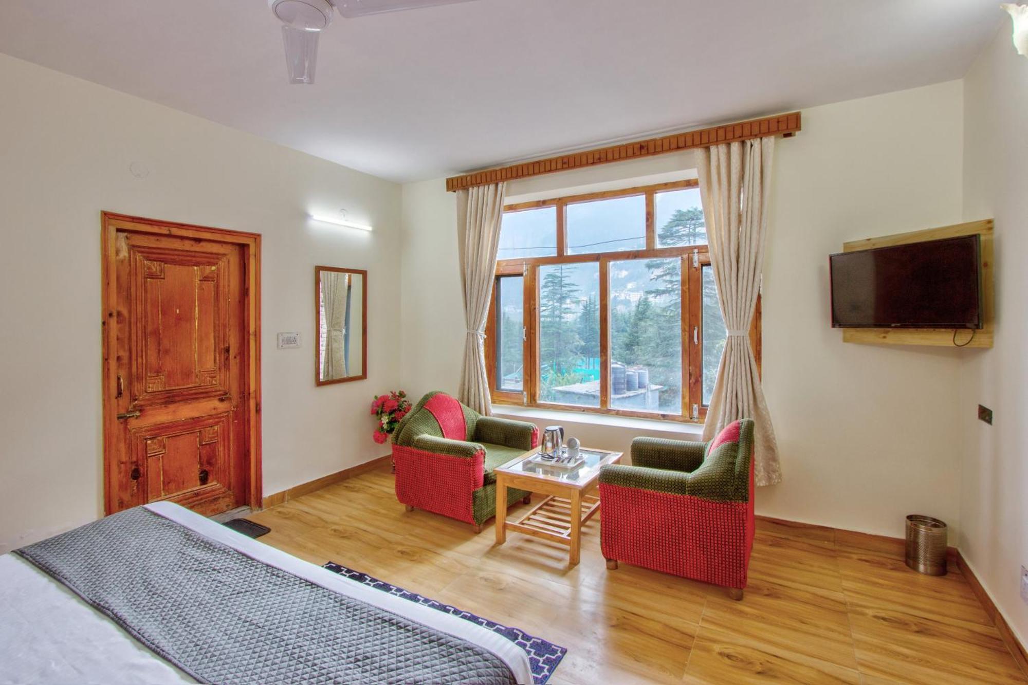 White Mountain Hotel Manāli Buitenkant foto
