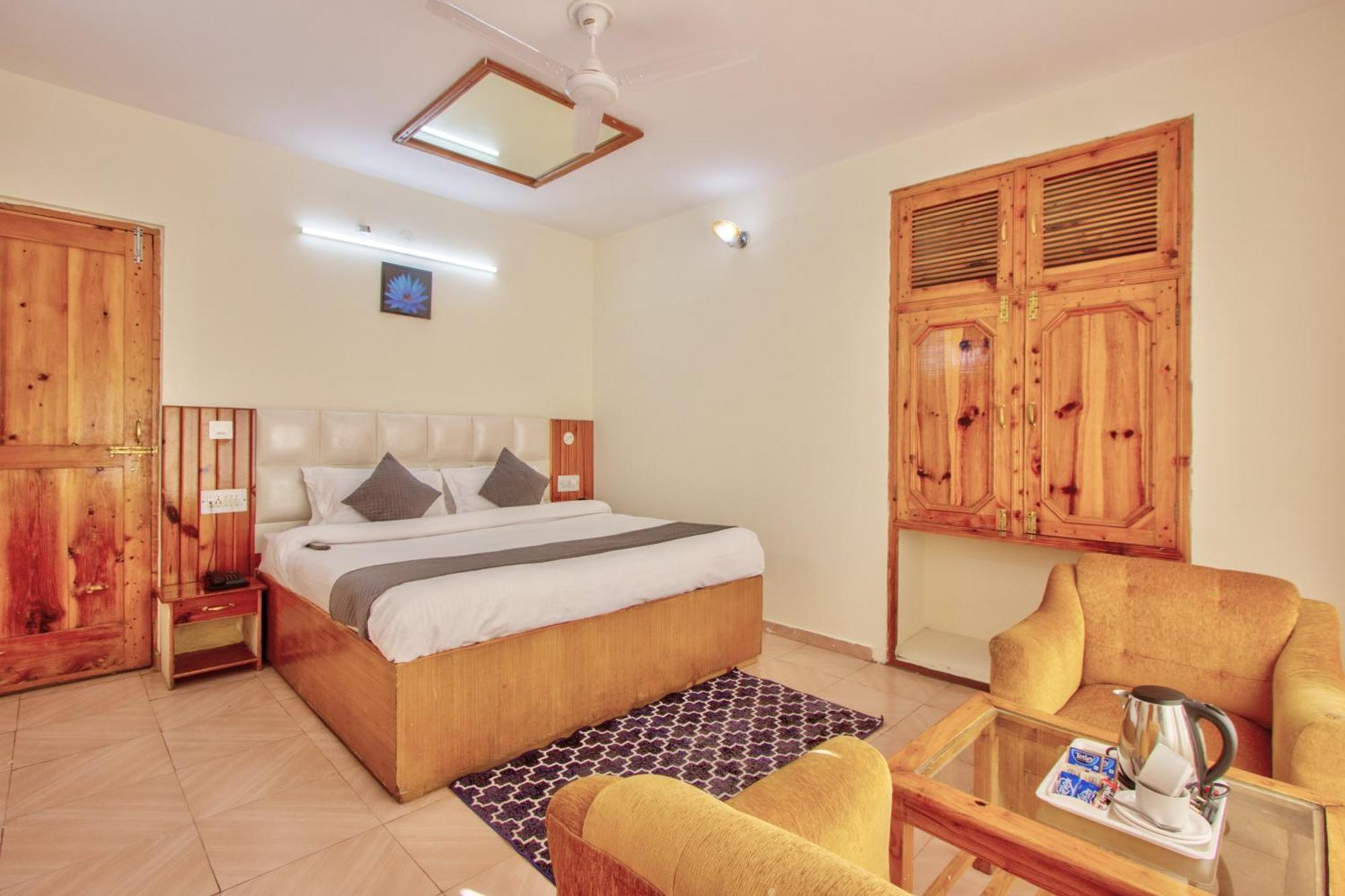 White Mountain Hotel Manāli Buitenkant foto